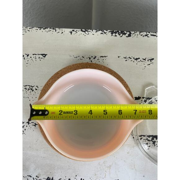 Vintage Pyrex 2.5 qt Casserole Dish - Picture 3 of 4